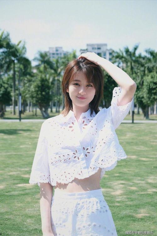 亦霏开心吃瓜,快乐分享娱乐圈新鲜事