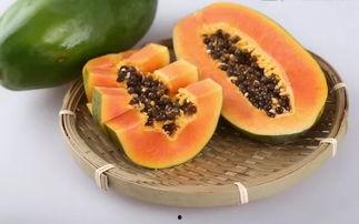 夏天吃瓜的姿势